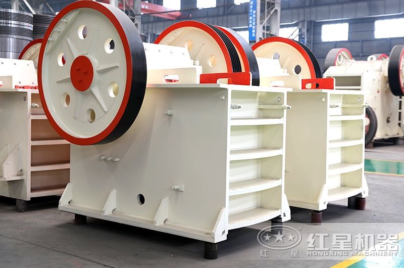 礦石鄂破機結(jié)構(gòu)簡單，破碎力強